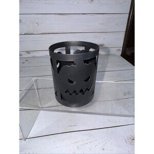 Halloween Jack-O-Lantern Black Metal Candle Holder Pumpkin Cutout 4" Tall